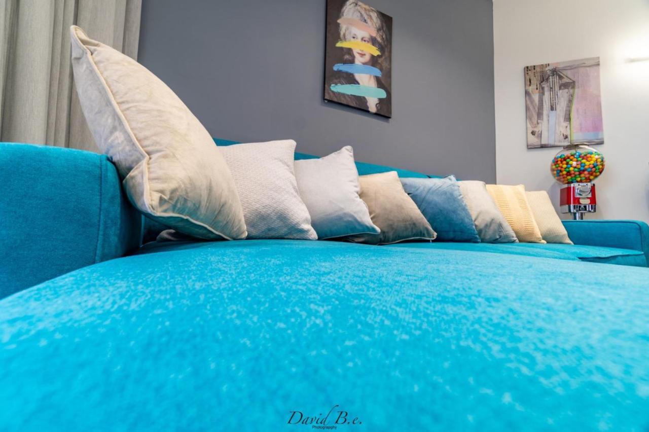 סוויטת אהבה מתוקה על הים-Sweet Love Suite On The Sea Bat Yam Extérieur photo